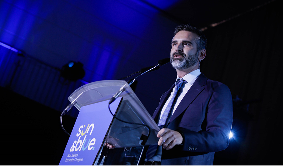 El consejero de Sostenibilidad, en la clausura del congreso de Turismo Azul e Innovación 'Sun&Blue' en Almería.